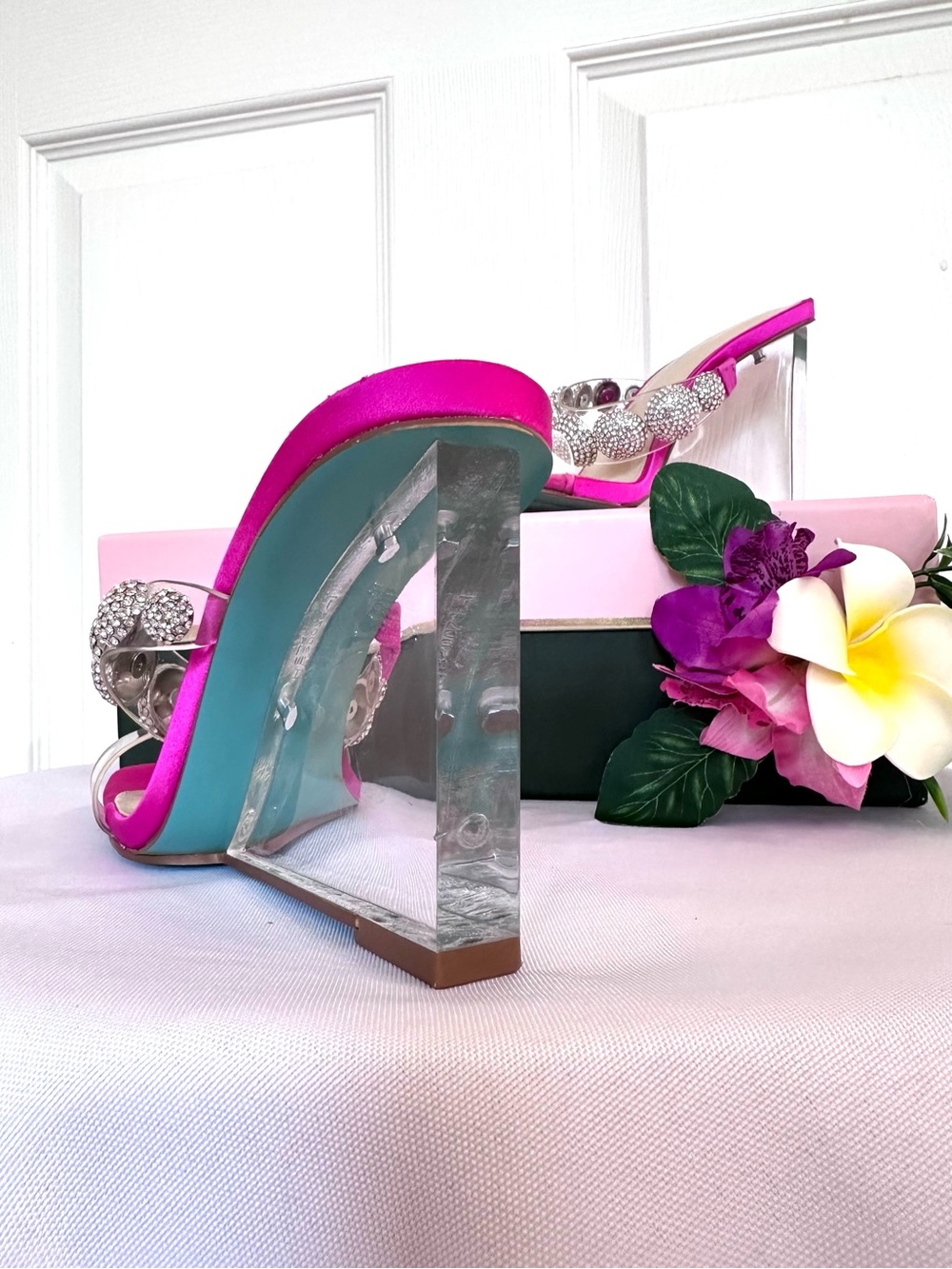 BETSEY JOHNSON ~ Pink Satin Acrylic Platform Shoes w/Silver Rhinestone Accents - Picture 6 of 12